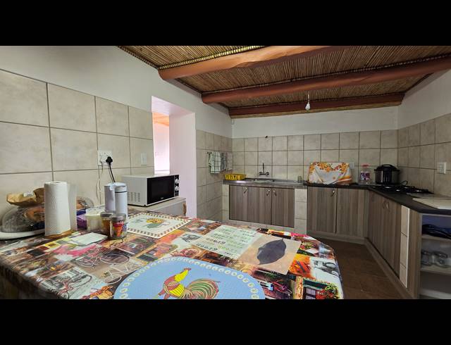 2 BEDROOM HOUSE FOR SALE IN GENADENDAL